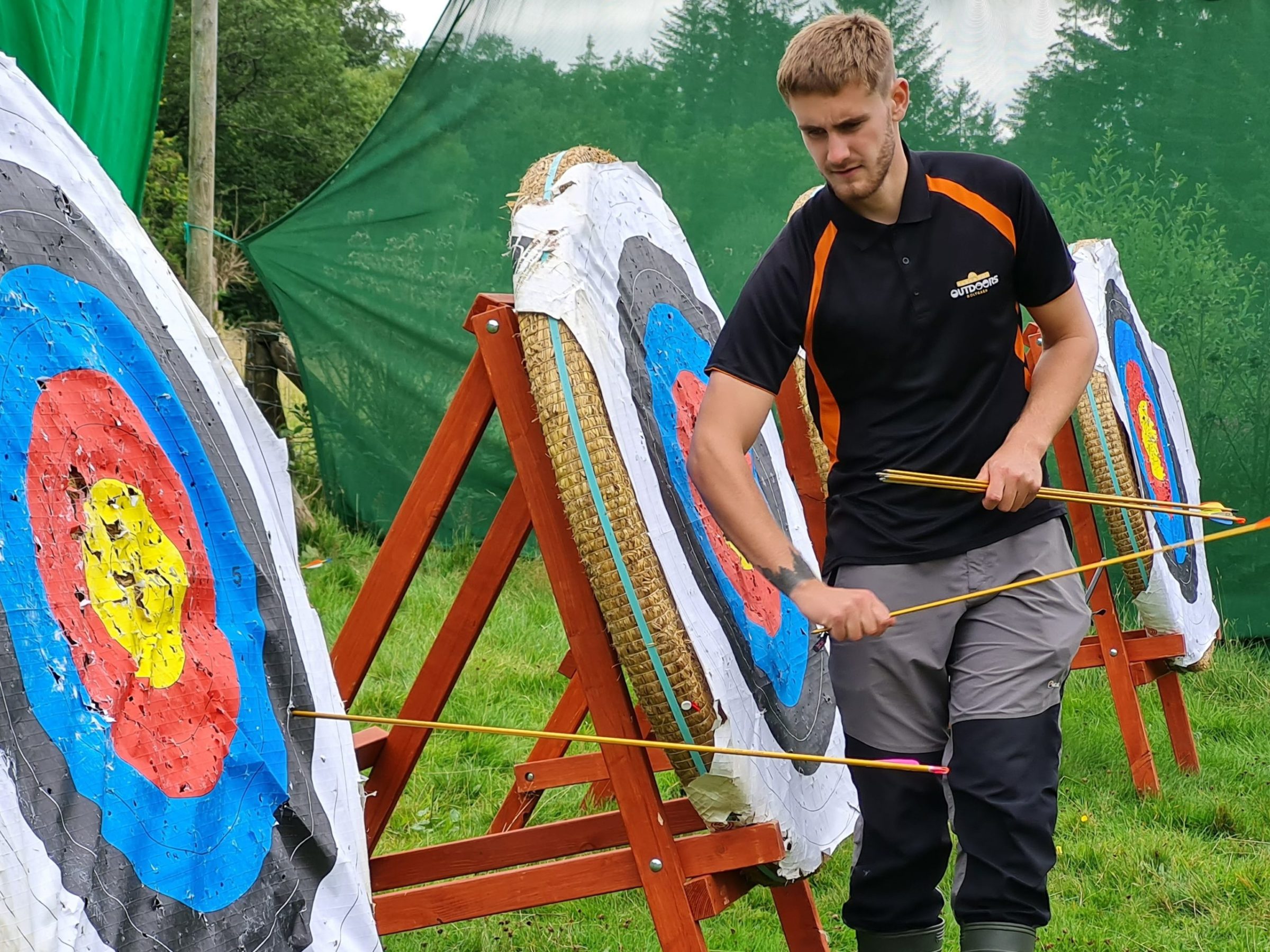 a person holding a kite